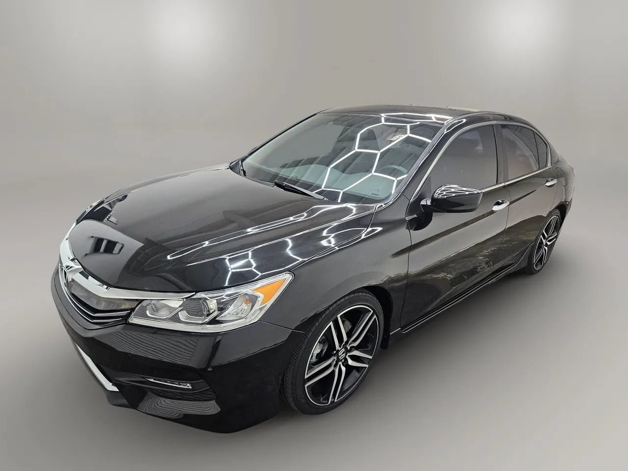 Used 2016 Honda Accord Sport image 9