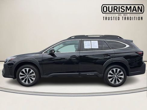 Certified 2025 Subaru Outback Limited AWD/4WD image 3