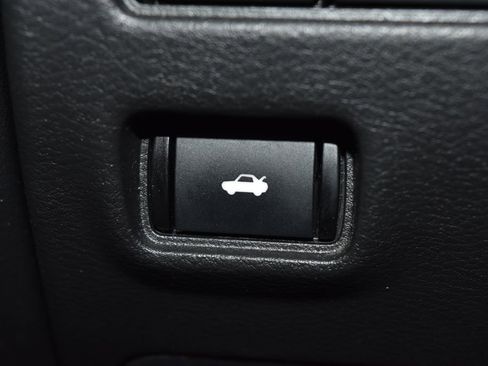 Used 2024 Nissan Sentra SV FWD image 18
