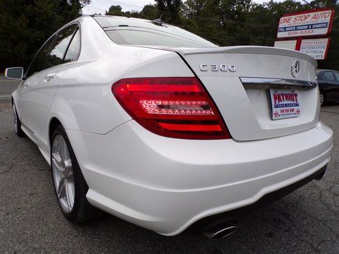 Used 2013 Mercedes-Benz C 300 4MATIC Sedan image 5