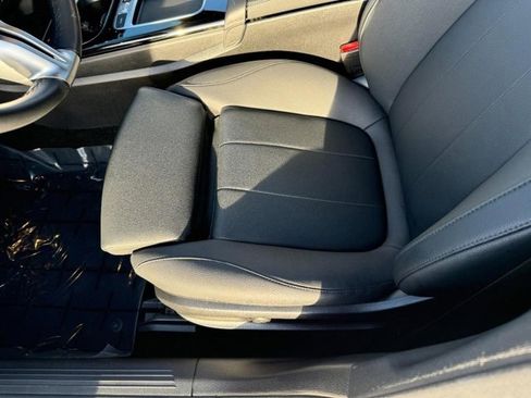 Certified 2025 Mercedes-Benz CLA 250 4MATIC image 28