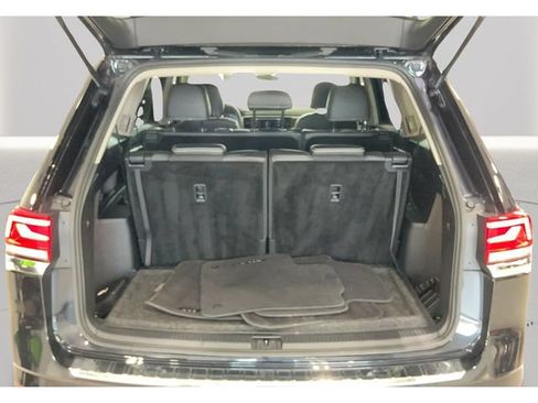 Used 2023 Volkswagen Atlas SE AWD/4WD image 26
