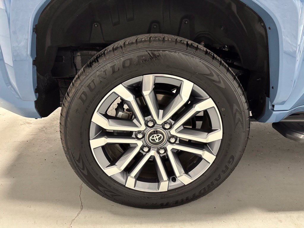 Used 2026 Toyota 4Runner Limited AWD/4WD image 65