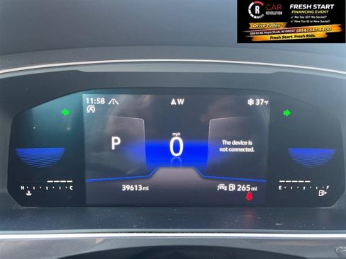 Used 2022 Volkswagen Tiguan SE image 22