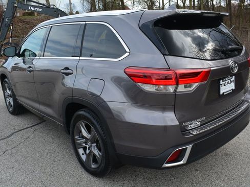 Used 2019 Toyota Highlander Limited image 7
