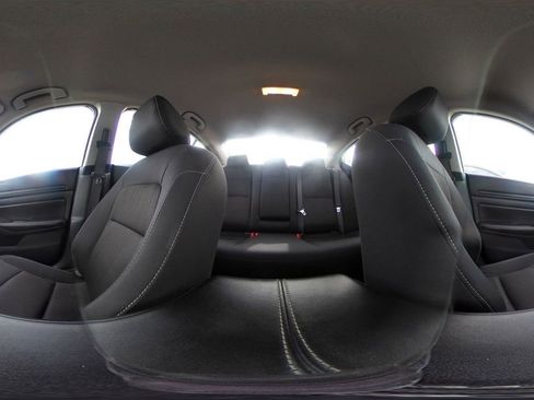 Used 2025 Nissan Altima 2.5 SV image 44