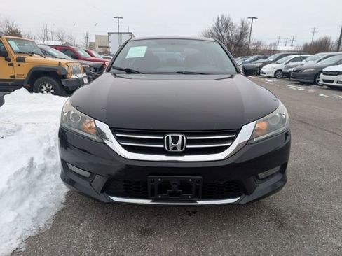 Used 2014 Honda Accord Sport image 2