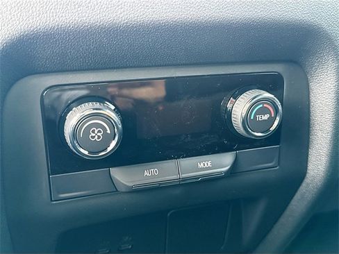 New 2026 Chevrolet Traverse LT w/ LPO, Floor Liner Package image 29