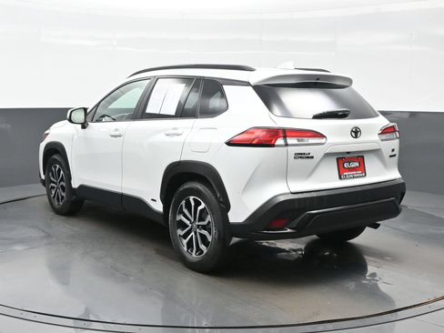 Used 2023 Toyota Corolla Cross AWD Hybrid image 4