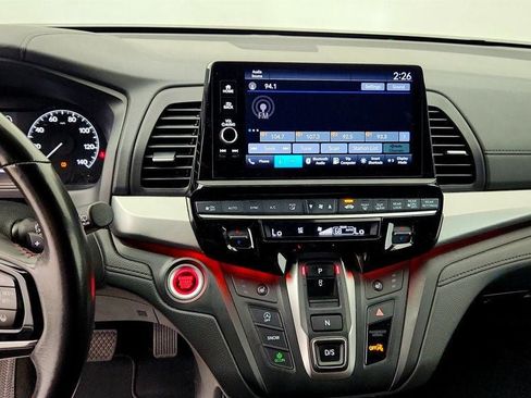 Used 2025 Honda Odyssey Sport-L image 16