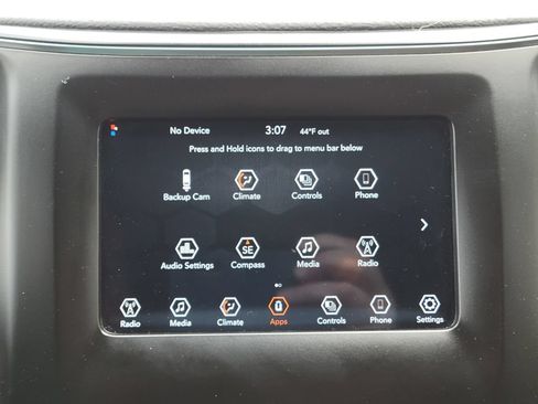 Used 2021 Jeep Cherokee Latitude AWD/4WD image 37