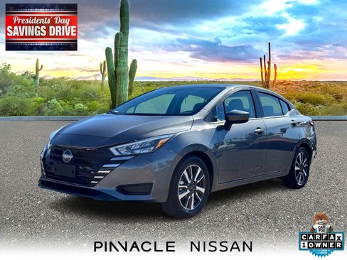 Certified 2025 Nissan Versa SV image 1