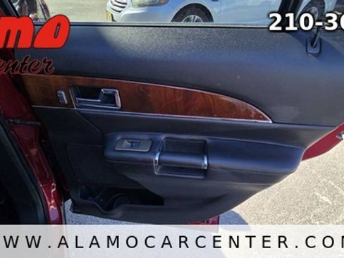 Used 2013 Lincoln MKX FWD image 23