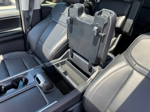 Used 2025 Ford Expedition Platinum AWD/4WD image 73
