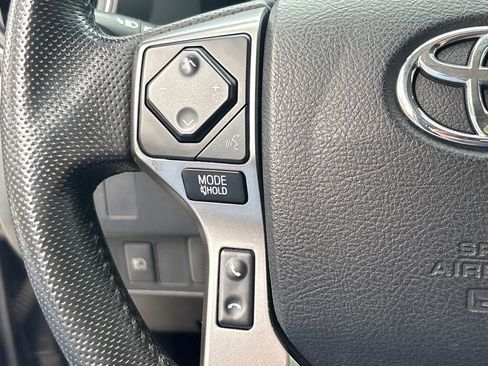 Used 2021 Toyota Tacoma SR5 image 18