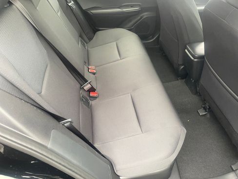 Used 2025 Toyota Prius LE image 38