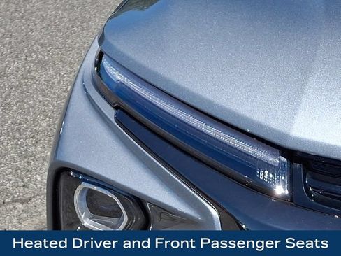 Used 2025 Chevrolet TrailBlazer RS w/ Convenience Package AWD/4WD image 29