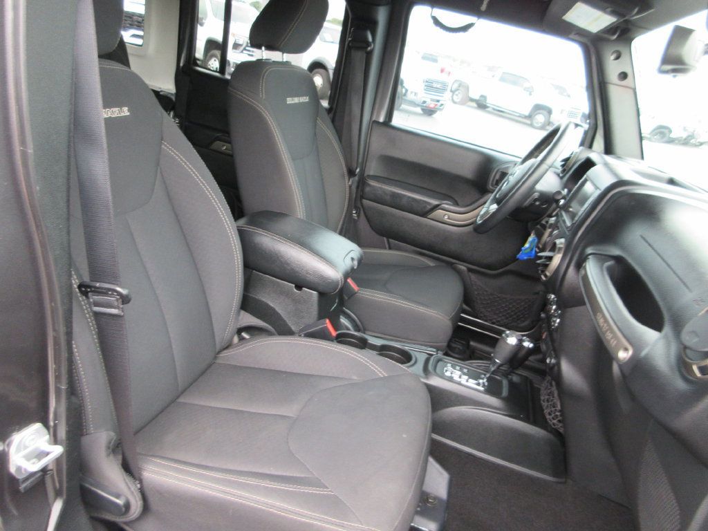 Used 2018 Jeep Wrangler Unlimited Sport AWD/4WD image 17