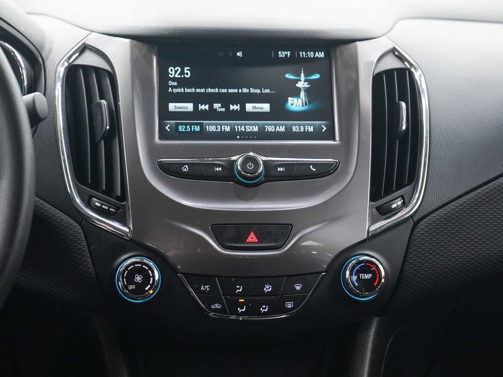 Used 2016 Chevrolet Cruze LT FWD image 16