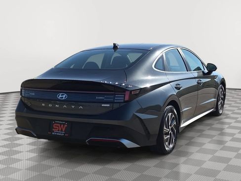 Used 2026 Hyundai Sonata Blue FWD image 7