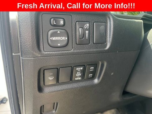 Used 2019 Toyota 4Runner SR5 Premium AWD/4WD image 18