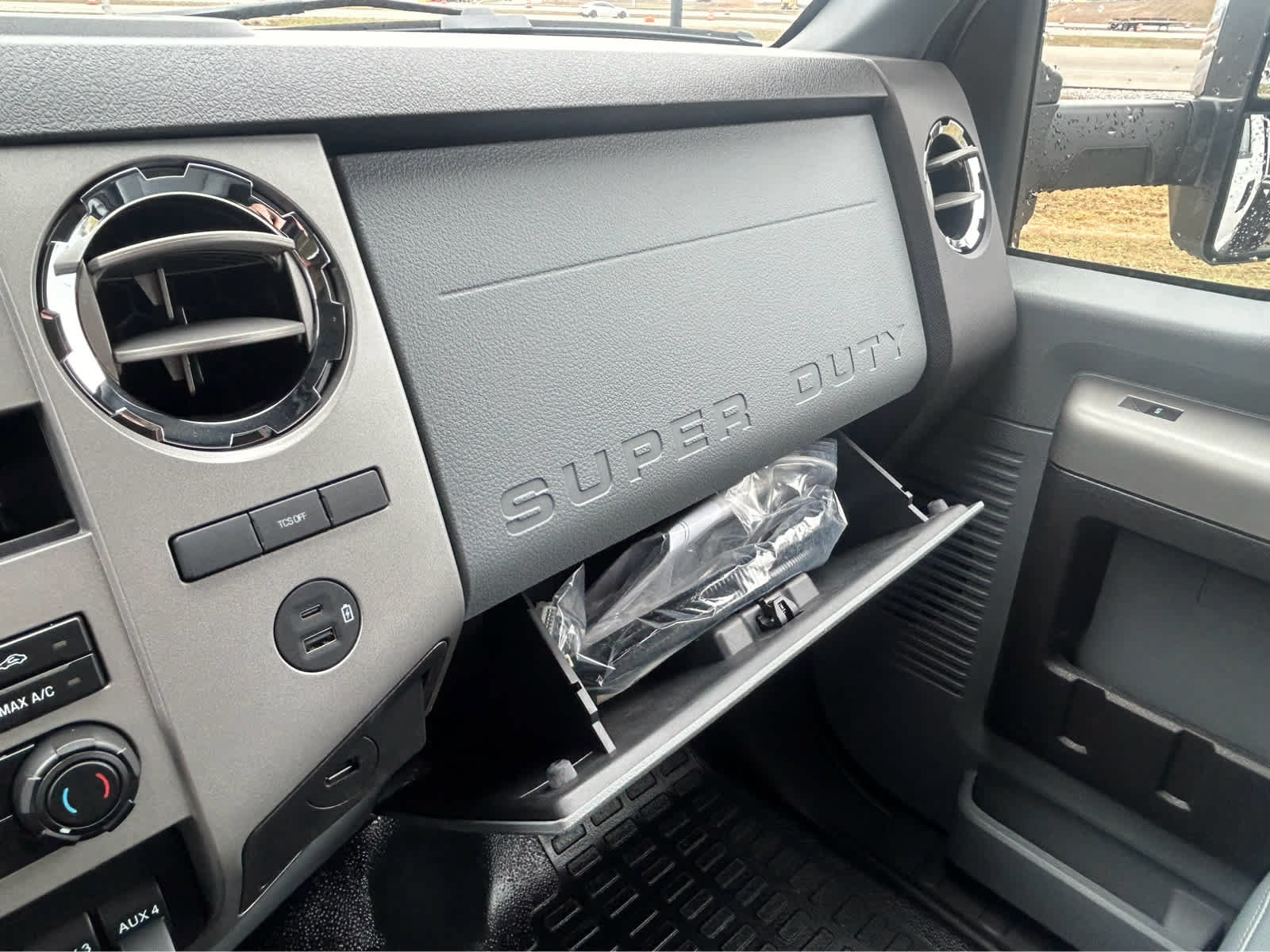 New 2026 Ford F650 2WD Regular Cab Super Duty image 24