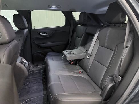 Used 2019 Chevrolet Blazer LT w/ Sound & Technology Package FWD image 37