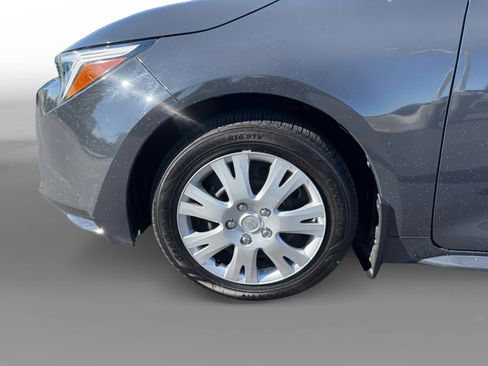 Used 2024 Toyota Corolla LE image 9
