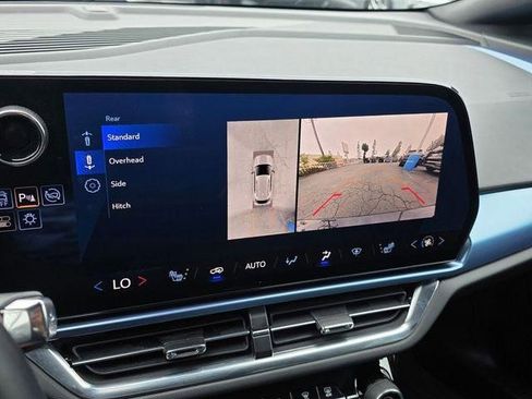 Certified 2024 Chevrolet Equinox EV LT w/ LPO, Blackout Package image 22