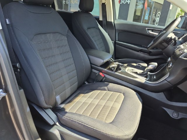 Used 2016 Ford Edge SEL AWD/4WD image 24