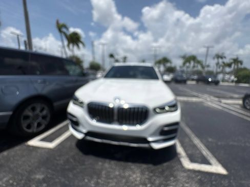 Used 2023 BMW X5 xDrive40i w/ Premium Package AWD/4WD image 10