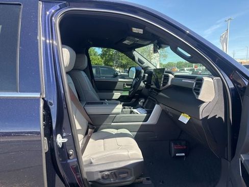 New 2026 Toyota Tundra Limited AWD/4WD image 13