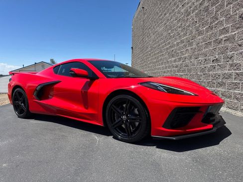 Used 2026 Chevrolet Corvette Stingray Coupe w/ Z51 Performance Package RWD image 1