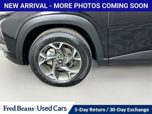 Used 2025 Chevrolet Trax LT w/ Driver Confidence Package FWD image 31