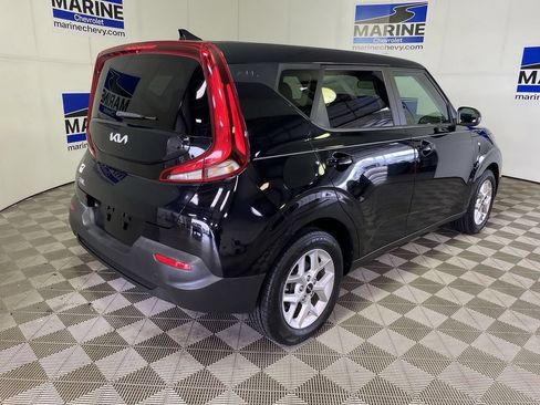 Used 2022 Kia Soul LX w/ Technology Package FWD image 13