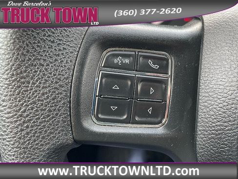 Used 2019 RAM 1500 Classic SLT AWD/4WD image 16