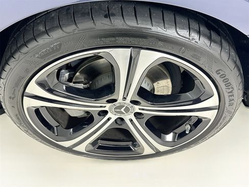 Used 2025 Mercedes-Benz C 300 4MATIC Sedan image 34