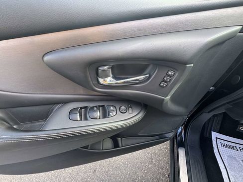 Used 2021 Nissan Murano SL image 12