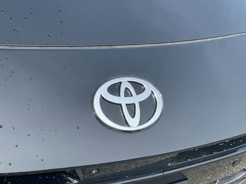 New 2026 Toyota Camry XLE AWD/4WD image 12
