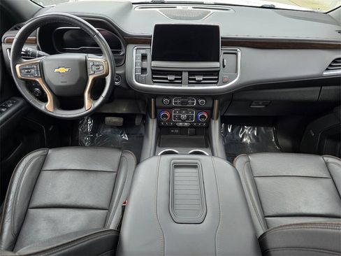 Used 2022 Chevrolet Suburban High Country image 20