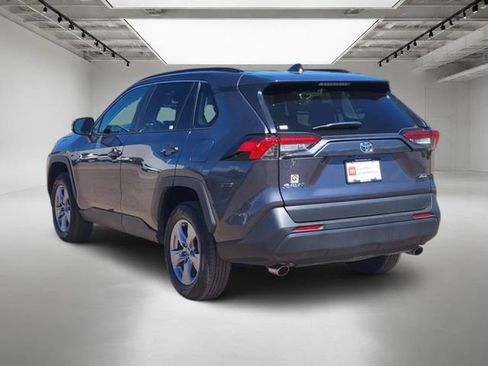 Used 2025 Toyota RAV4 XLE FWD image 3