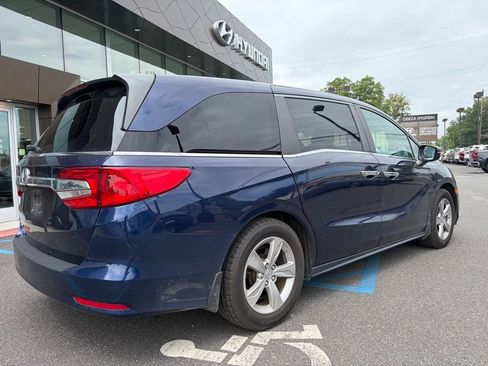 Used 2018 Honda Odyssey EX image 5
