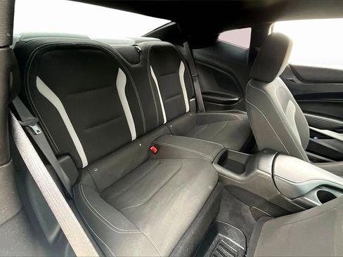 Used 2023 Chevrolet Camaro LT image 28