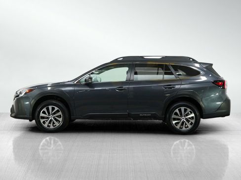 Used 2024 Subaru Outback Premium AWD/4WD image 2