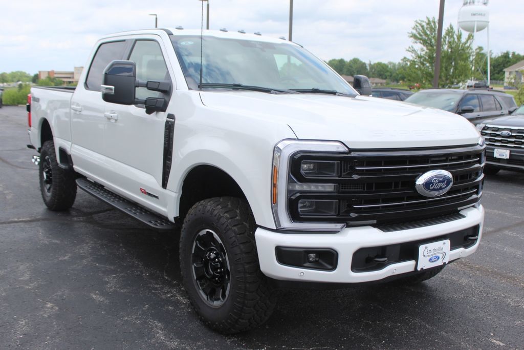 New 2026 Ford F350 Platinum w/ Tremor Off-Road Package AWD/4WD image 12
