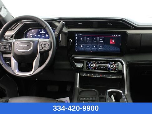 Used 2025 GMC Sierra 2500 Denali w/ Denali Reserve Package image 8