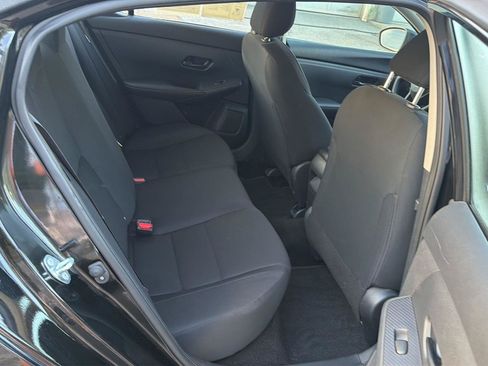Used 2024 Nissan Sentra S FWD image 12