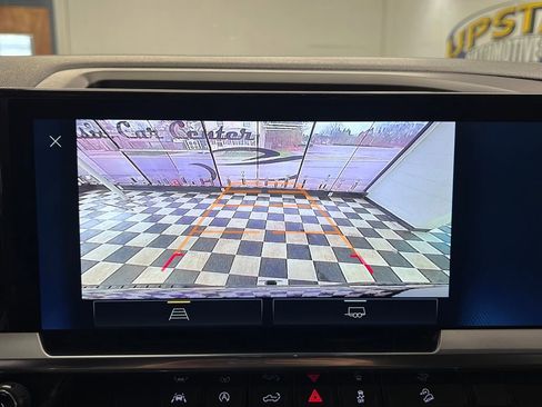 Used 2022 Chevrolet Silverado 1500 LT Trail Boss image 30