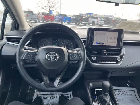 Used 2024 Toyota Corolla LE image 22