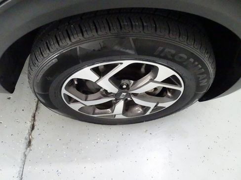 Used 2022 Kia Sportage LX image 25